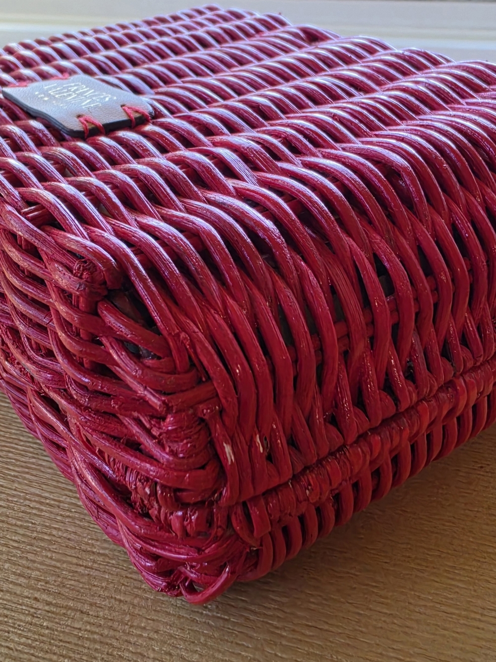 Frances Valentine Red Woven Crossbody Bag with Gold Chain - Picture 8 of 10